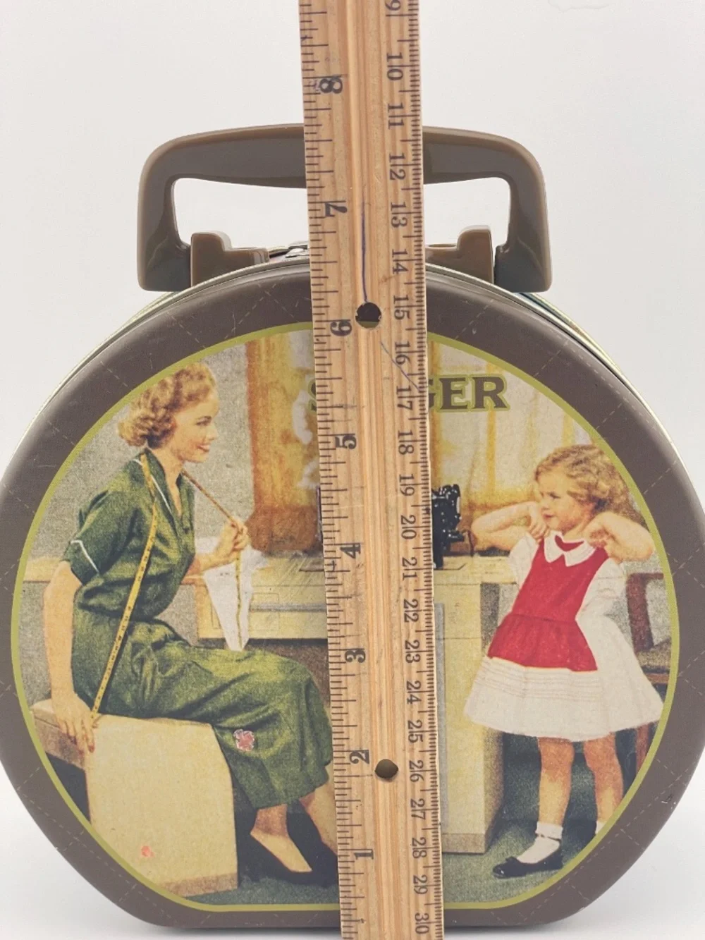 Vintage Singer Lunchbox Sewing Box Tin